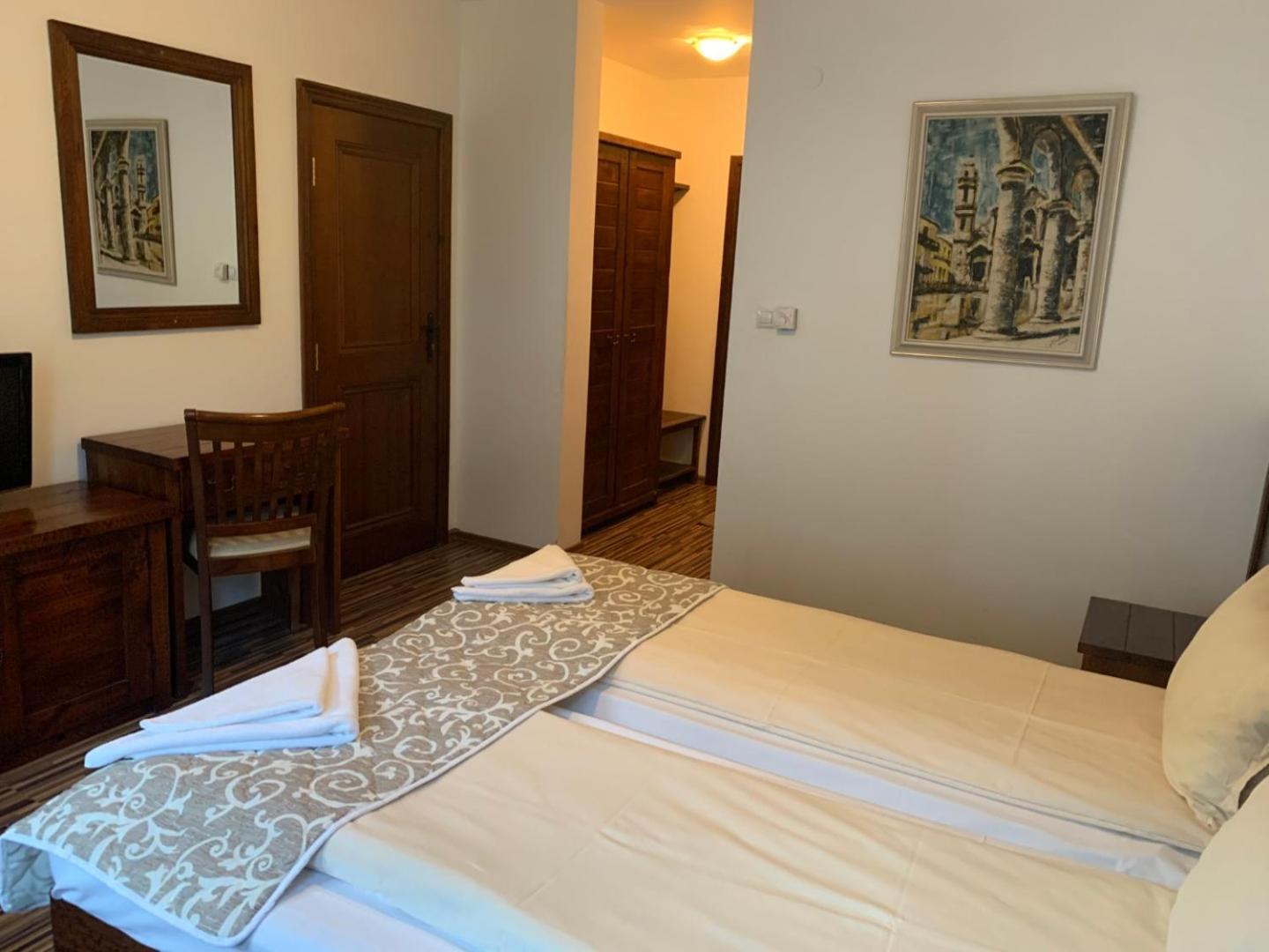 Granat Gondola Lift Apartments Bansko Exterior foto